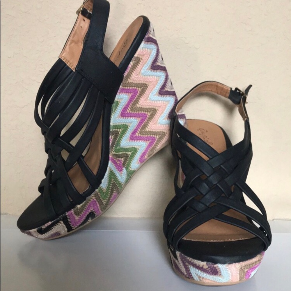 Platform Wedges - Picture 2 of 5